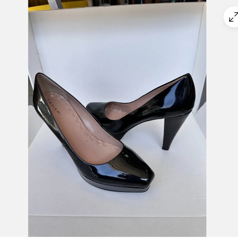 tahari black high heels size 8.5 black stiletto pumps